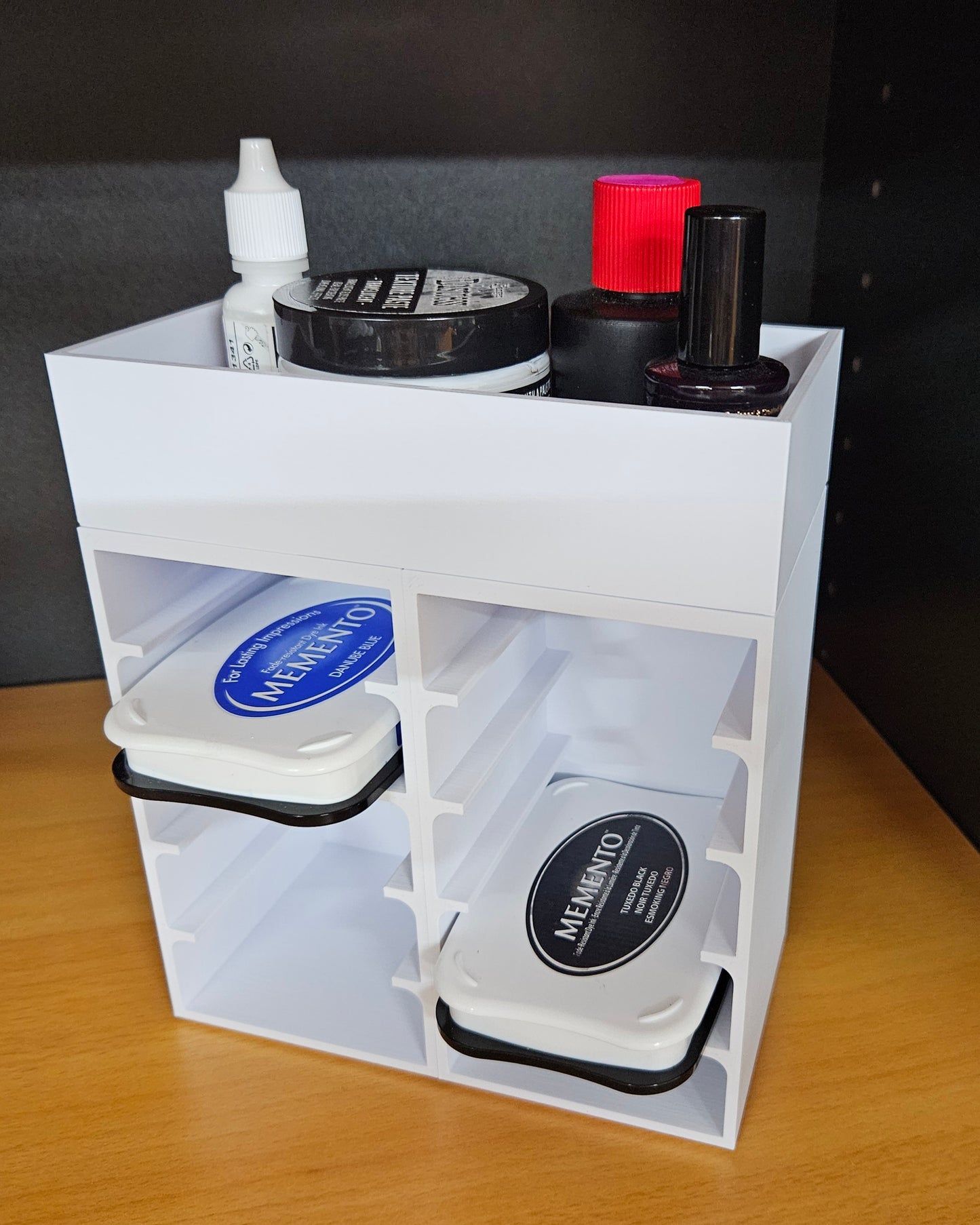 Memento ink pad storage unit